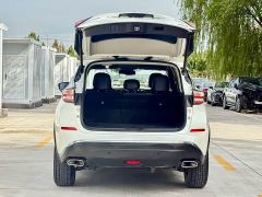Nissan Murano 2.5L XL FWD Smart Connect Luxury - ფოტო 11
