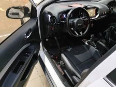 Kia Yipao 1.4L CVT Fun Sunroof Edition - фото 15