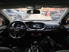 Kia Yipao 1.4L CVT Fun Sunroof Edition - фото 9