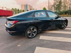 Hyundai Elantra 1.5L CVT GLX Elite - фото 4