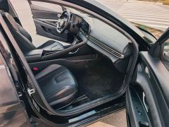 Hyundai Elantra 1.5L CVT GLX Elite - фото 8