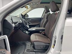 BMW iX1 eDrive25L X Design Package - фото 14