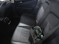 Volkswagen Passat Outstanding Edition 280TSI Business Version - ფოტო 16