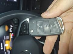 Volkswagen Passat Outstanding Edition 280TSI Business Version - ფოტო 8