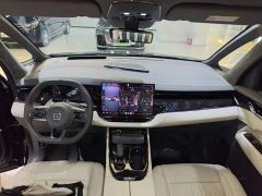 Zeekr 009 Seven-Seat Aisle Version AWD 108kWh - фото 9