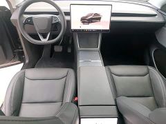 Tesla Model Y Rear-Wheel Drive - фото 9