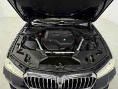 BMW 5 Series 530Li Luxury M Sport Package - ფოტო 10