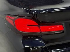 BMW 5 Series 530Li Luxury M Sport Package - ფოტო 12