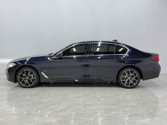 BMW 5 Series 530Li Luxury M Sport Package - ფოტო 2