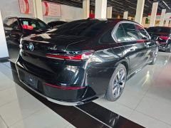 BMW 7 Series 740Li Luxury Package - фото 2