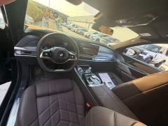 BMW 7 Series 740Li Luxury Package - фото 8