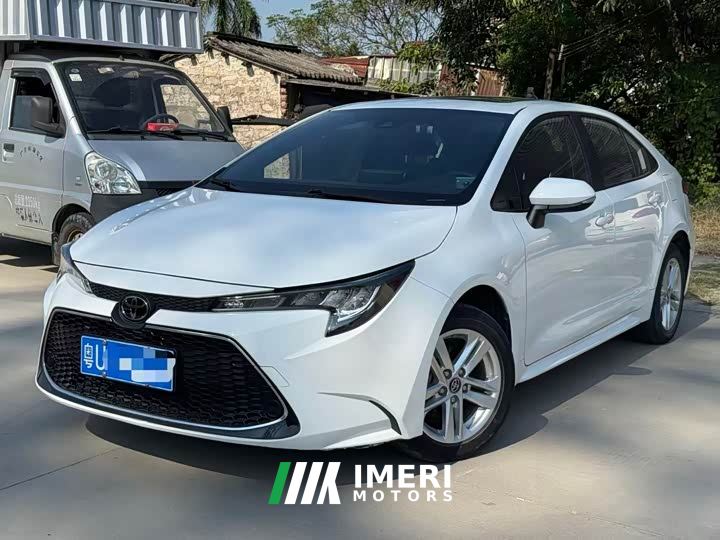 Toyota Corolla 1.8L CVT Luxury