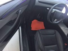 Tesla Model Y Rear-Wheel Drive - ფოტო 15