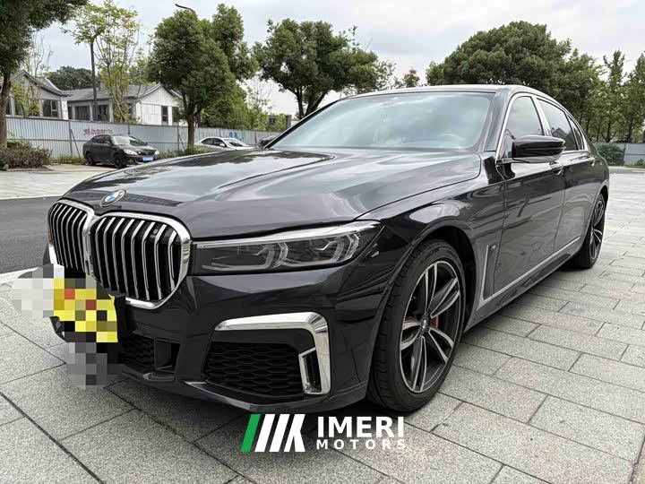 BMW 7 Series 730Li M Sport Package - ავტომობილი ჩინეთიდან