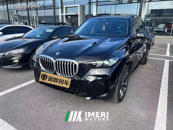 BMW X5 xDrive 30Li M Sport Luxury Night Edition Package
