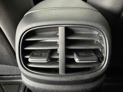 Hyundai Elantra 1.5L CVT Luxury - фото 9
