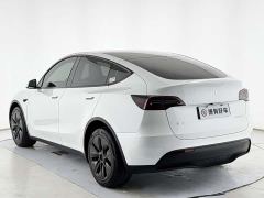 Tesla Model Y Long Range All-Wheel Drive - ფოტო 15