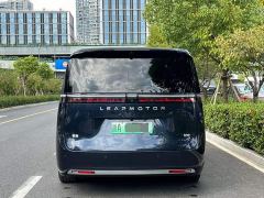 Leapmotor D99 EREV 480 Flagship Edition - фото 4