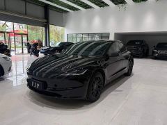 Tesla Model 3 Rear-Wheel Drive - ფოტო 1