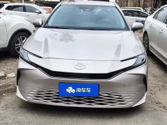 Toyota Camry Hybrid 2.0L HGVP Luxury - ფოტო 2