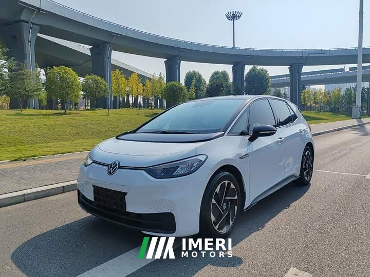 Volkswagen ID.3 Pure - car from China