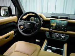 Land Rover Defender 110 3.0T P400 Dark Edition - photo 12