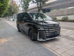 Toyota Vellfire Crown Hybrid 2.5L Executive Premier Edition - ფოტო 3