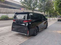Toyota Vellfire Crown Hybrid 2.5L Executive Premier Edition - ფოტო 9