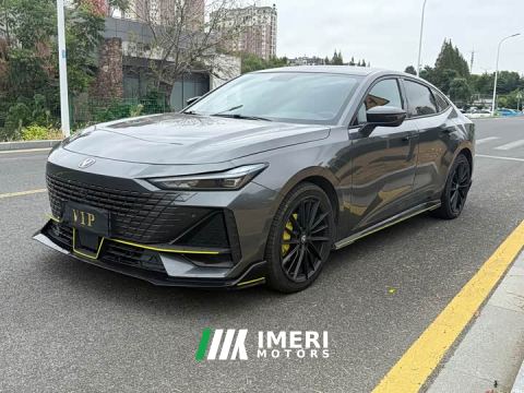 2022 Changan UNI-V 1.5T Sport Edition - автомобиль из Китая