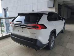 Toyota Wildland 2.0L CVT FWD Leading Edition - фото 6