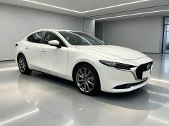 Mazda3 Axela 2.0L Automatic Elegant Edition - фото 3