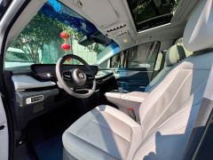 Buick GL8 Luzun Respect Edition - photo 12