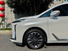 Buick GL8 Luzun Respect Edition - photo 6