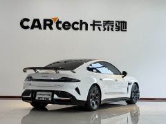 Xiaomi SU7 Ultra - ფოტო 18