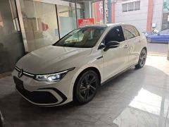 Volkswagen Golf 280TSI DSG R-Line - photo 1