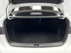 Toyota Corolla 1.8L CVT Luxury - фото 16