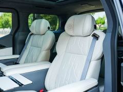 Zeekr 009 Six-Seat Executive AWD 108kWh - ფოტო 14