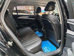 FAW Hongqi H5 PHEV 130 Super Hybrid Edition - photo 10