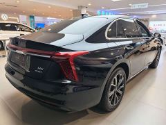 FAW Hongqi H5 PHEV 130 Super Hybrid Edition - photo 3