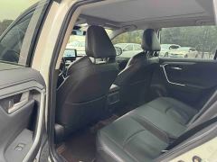 Toyota Wildland Hybrid 2.5L E-CVT FWD Luxury Plus - photo 7