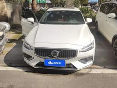 Volvo S60 B4 Smart Luxury Edition - ფოტო 2