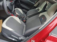 Volkswagen Polo Plus 1.5L Automatic Colorful Tech Edition - ფოტო 14