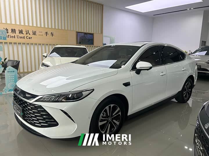 BYD Qin PLUS DM-i Smart Driving Edition 55KM Excellence - ავტომობილი ჩინეთიდან