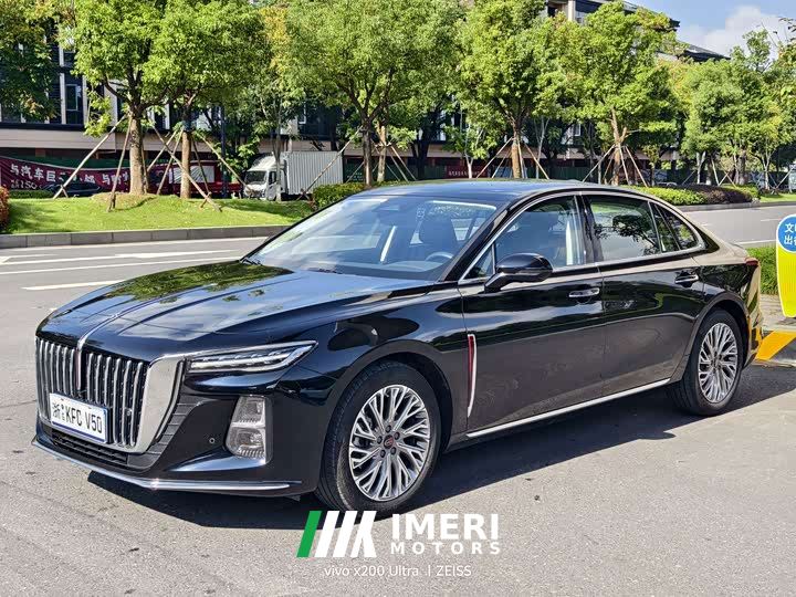 FAW Red Flag H5 2.0T Automatic Smart Connected Flagship Comfort Edition