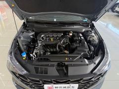Hyundai Elantra 1.5L CVT Luxury - photo 16