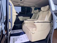 Toyota Vellfire Crown Hybrid 2.5L HV Premium Edition - ფოტო 12