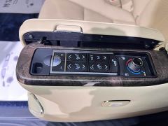 Toyota Vellfire Crown Hybrid 2.5L HV Premium Edition - ფოტო 14