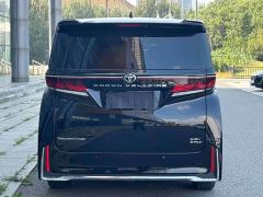 Toyota Vellfire Crown Hybrid 2.5L Executive Premier Edition - photo 5