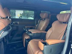 Toyota Vellfire Crown Hybrid 2.5L Executive Premier Edition - photo 8