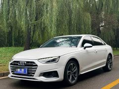 Audi A4L 40 TFSI Fashion Dynamic - фото 1